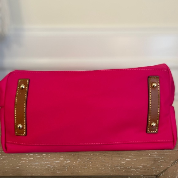 New. Never used Hot pink Fuchsia Dooney & Bourke Matching Set Hobo bag w/ bag - Picture 6 of 9